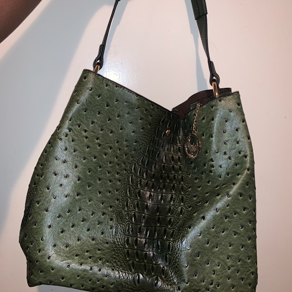 Green (Gator like) Purse